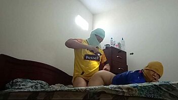 oh yeah colombian guy pound that tight pussy from usa girl before the copa america match starts real homemade amateur sex