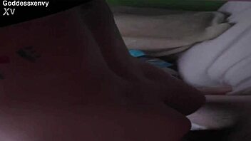 Dream gf wakes him up with rough quickie pounding and orgasm 😈🍑🔥