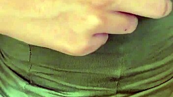 The pussy got sensitive leading to squirt with big clit