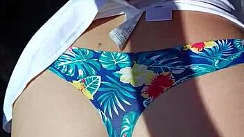 Sexy Mexican Amateur Flashes Ass In Public Outdoor Exhibitionist Fun With Horny Touching