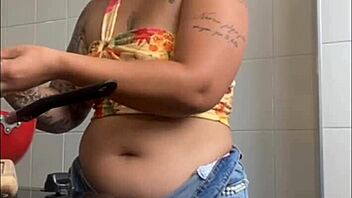 I'm on Live and Opened My Zipper to Show How Much I Want It