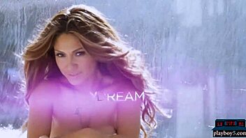 oh wow, this jennifer lopez lookalike is stripping naked, teasing with her latina ass and getting fully undressed