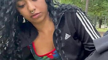 Swallowing cum in a public park during daytime in Buenos Aires