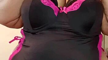 Hey check out this big beautiful sexy bbw with cute curves and huge assets