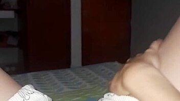 Oh gosh, I'm gettin these urges before headin to work as a solo latina