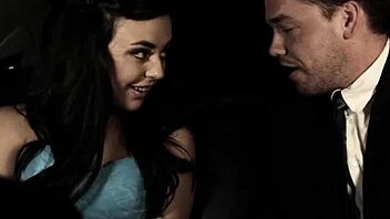 무도회 밤 그룹 섹스 휘트니 라이트