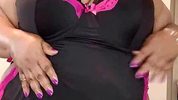 Hey check out this big beautiful sexy bbw with cute curves and huge assets