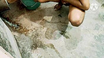 Oh yeah, desi friend gets hardcore assfucking in hindi audio action.