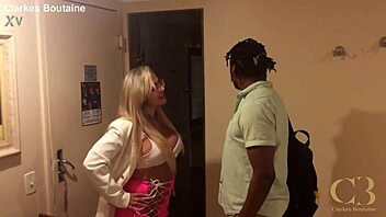 Buttman Brasileiro: Inês Ventura loira safada come pau preto grande na buceta