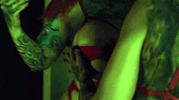 I love when we two tattooed bisexual girls kiss and use bbc strapon for cunilingus fun.