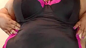 Hey check out this big beautiful sexy bbw with cute curves and huge assets