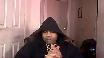 Holy shit, check out this muscular goth bbw pornstar dominating as mr cunnlingus in real talk better than tmz!