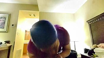 Blowjob and doggystyle with ebony amateur in USA homemade