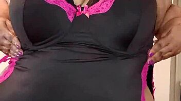 Hey check out this big beautiful sexy bbw with cute curves and huge assets