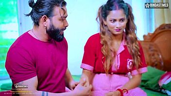 Desi cute school girl enjoys her very first time with muscular bodybuilder boyfriend.