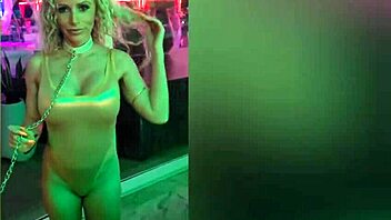 hotwife dp at temptations cancun with muscular guys pounding her wet pussy and ass 😈🍆