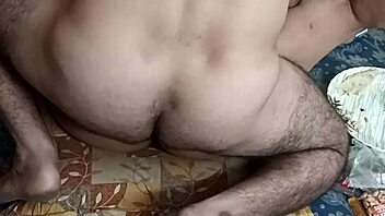 Fat desi indian stepmom pissing and loudly farting fucked by young stepson.