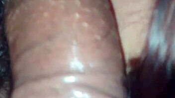 blowjob from a hot friend in hotel 😏