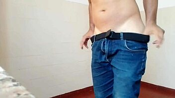 SOLOBOY MASTURBAÇÃO 24 WITH INTENSE CREAMPIE ACTION!