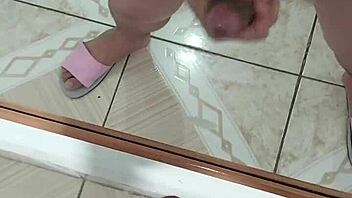 Feeling So Aroused By Pau And Punheta Touch