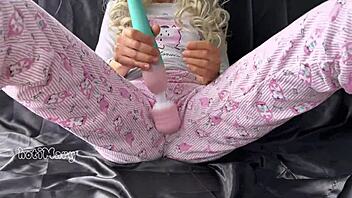 Oh Wow Asian Teen Masturbates Horny Pussy To Massive Squirting Orgasm!