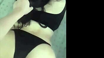 doña mary from behind paying what she owes the tasty one