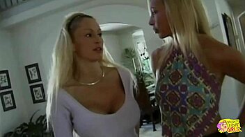 A perfect blonde plugs and teases her girlfriend's pussy