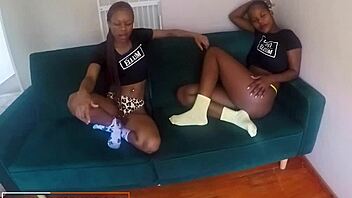 Ebony tempts with lesbian roommate affair