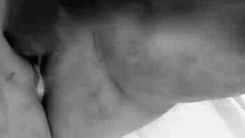 i sent him my nudes then he came over for a raw intense session