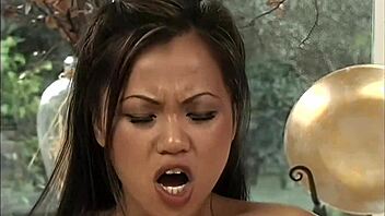 Sabrine Maui GETS A BIG RAW COCK IN HER PUSSY!