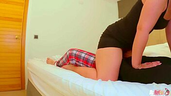 fresh-faced model took a shower before her photoshoot session