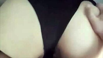 doña mary from behind paying what she owes the tasty one