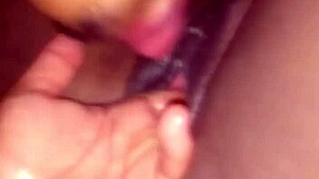 Chupando a buceta da preta with big ass ebony amateur licking and anal action