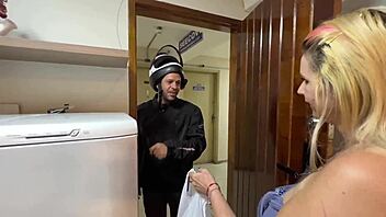 Innocent Delivery Guy Encounters Nympho Housewife Tiffany Montavani With Fetish For Motoboy In Bathing Scene