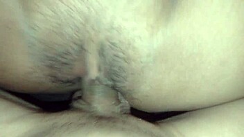 Shaved Tight Pussy Gets Wet and Pretty in Orgasmic Amateur Action