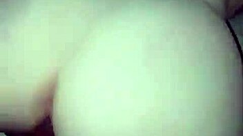 This pintoloko110 video shows her addicted to that big black cock, doing everything on all fours for it.