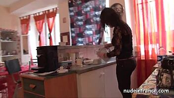 French European Amateurs In Detailed Action Scene Mf006381 1 01