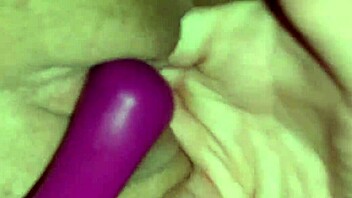 Amateur couple enjoys fingering wife to wet orgasm with toys