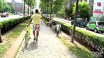 Blonde tourist chick picks up a banana, eats it, then gets picked up for deep anal riding barefoot