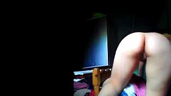 teen with phat ass 🍑👀