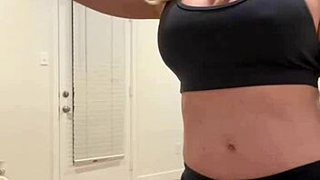 hey fans, check out this muscle flexing show just for you who love athletic vibes