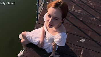 i met a sad cutie on the dock, helped her feel better, and the sadness was gone