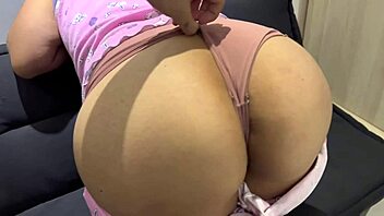 ¿quien tiene el video completo creo que ella es mi madrastra