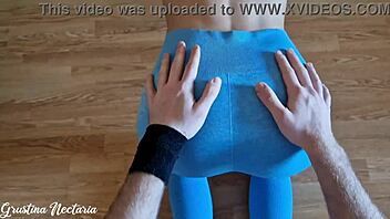 Fucked my yoga girlfriend barefoot on big ball