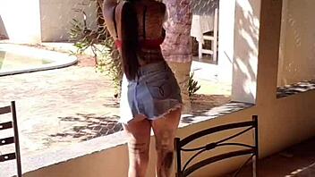 tive o cu arrombado pelo jardineiro dotado