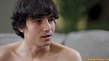 Sexy babe teases guy into hard fucking with blowjob and pussy licking