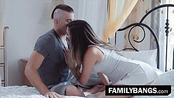 Petite Teen Couple Banging In Bedroom Group Cumshot