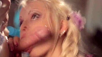 oh man i love watching this cfnm blowjob voyeur action live in germany