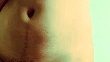 18 years old Indian girl shows off big ass and wet pussy in solo amateur play