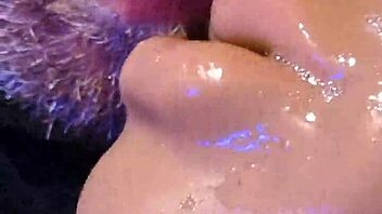 Hey, check out this old amateur spitting and dirty talking solo 😈💦